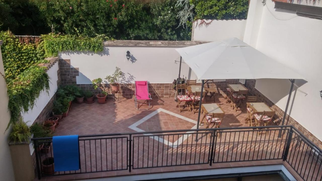 B&B La Terrazza Мантуя Экстерьер фото