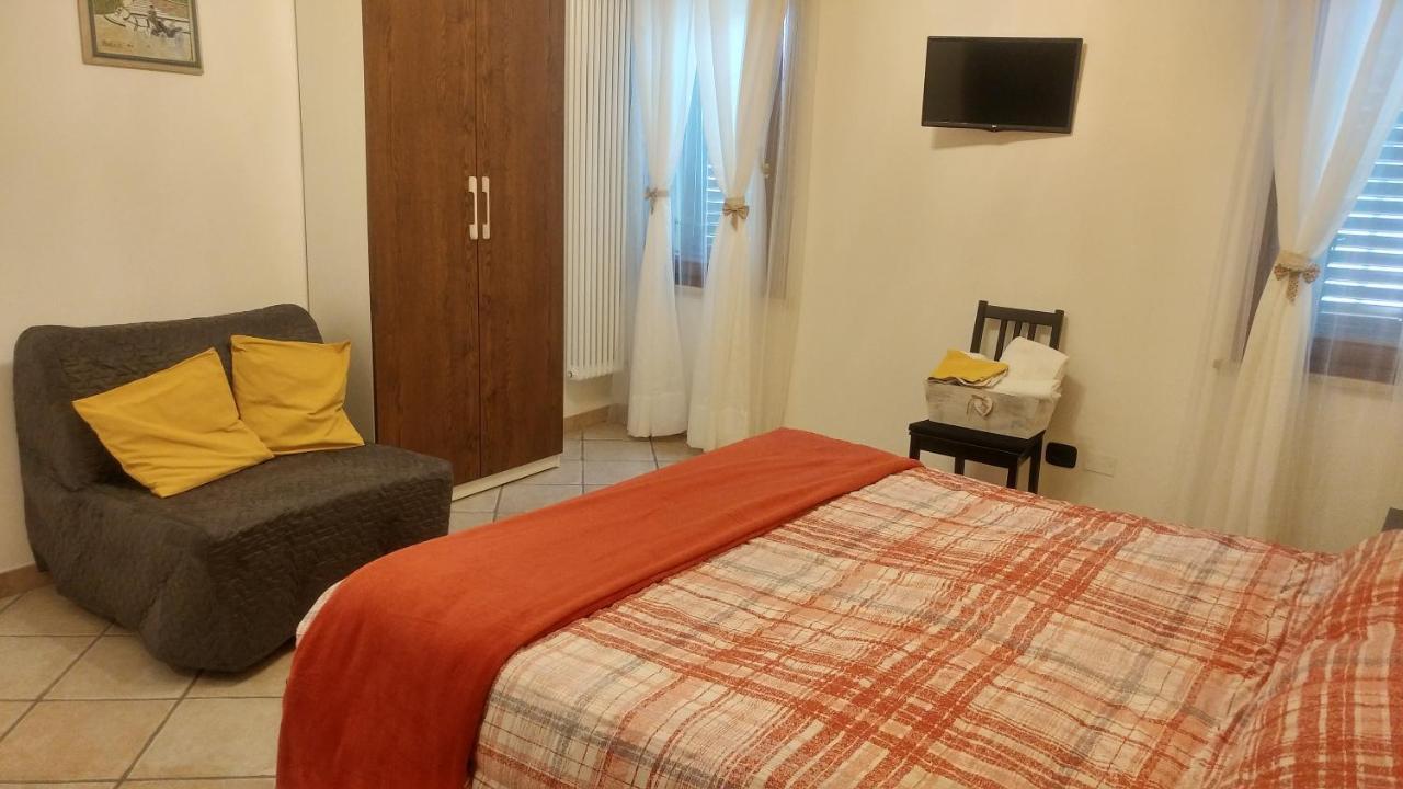 B&B La Terrazza Мантуя Экстерьер фото
